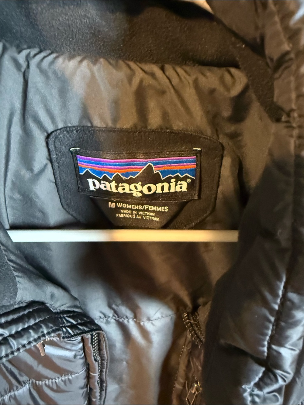 Patagonia Quilted Puffer Coat in Black - Picture 2 of 3